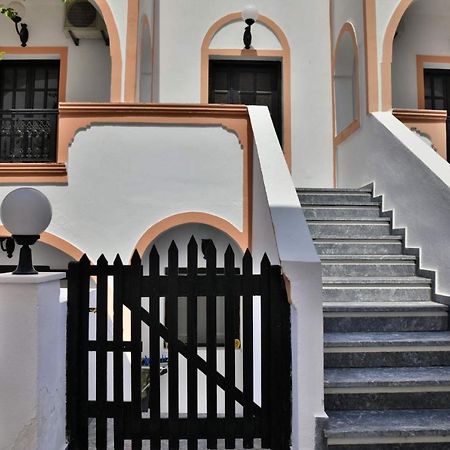 Kamári Hotel Koralli מראה חיצוני תמונה