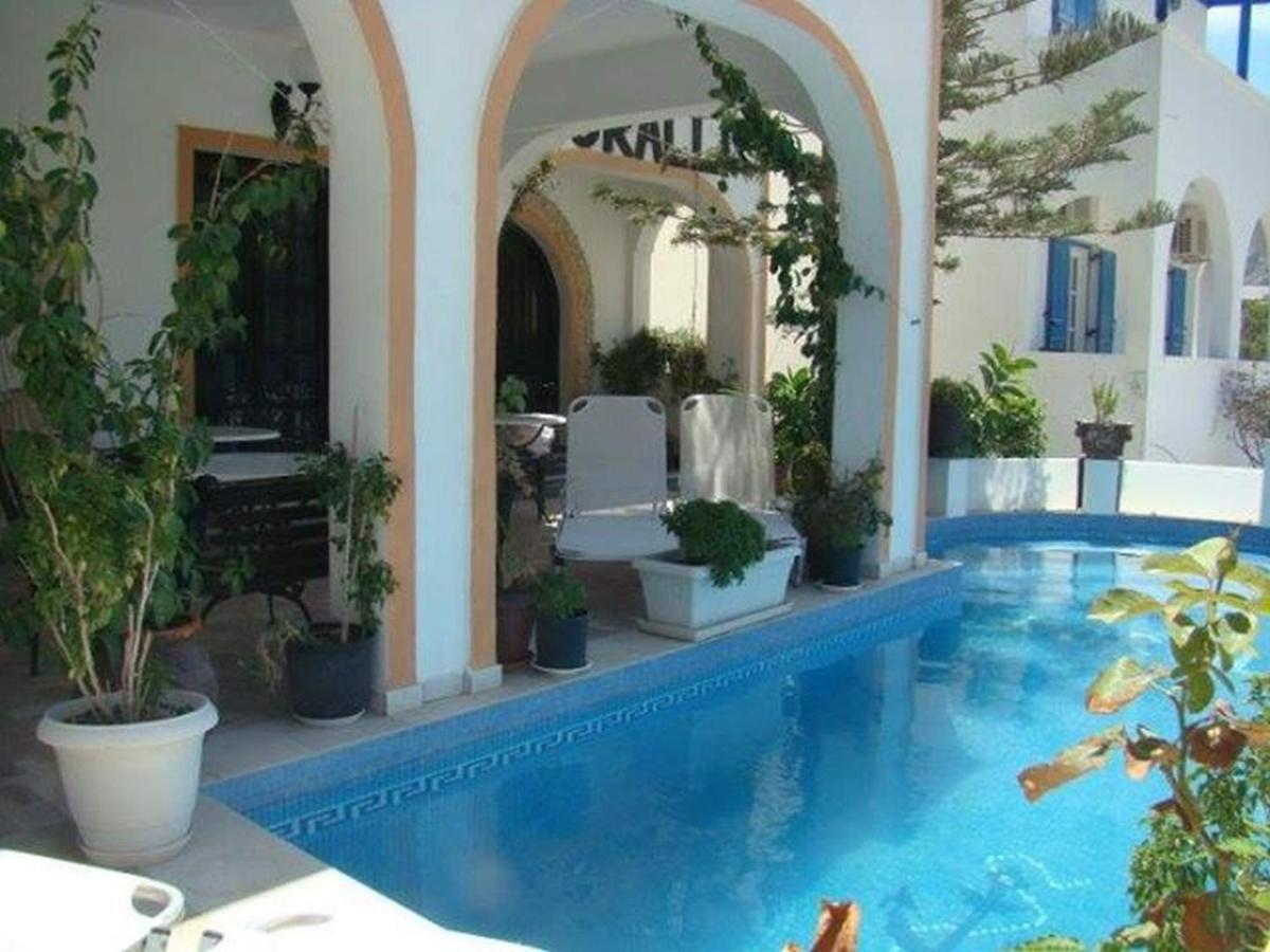 Kamári Hotel Koralli מראה חיצוני תמונה