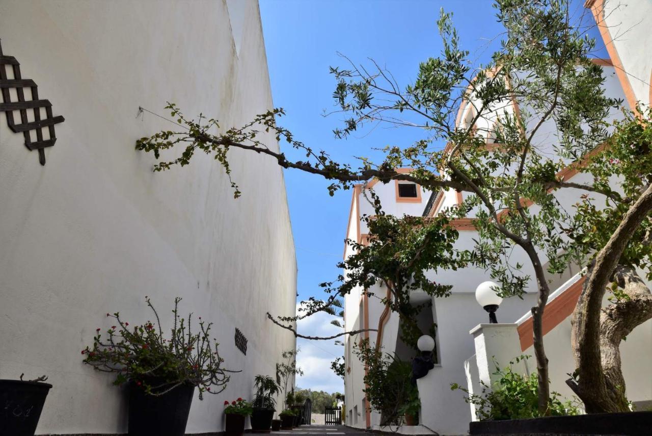 Kamári Hotel Koralli מראה חיצוני תמונה