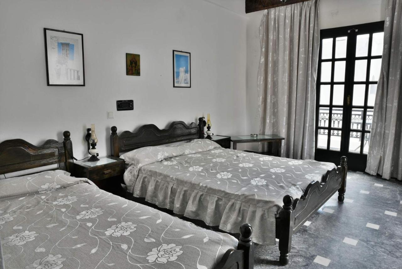 Kamári Hotel Koralli מראה חיצוני תמונה