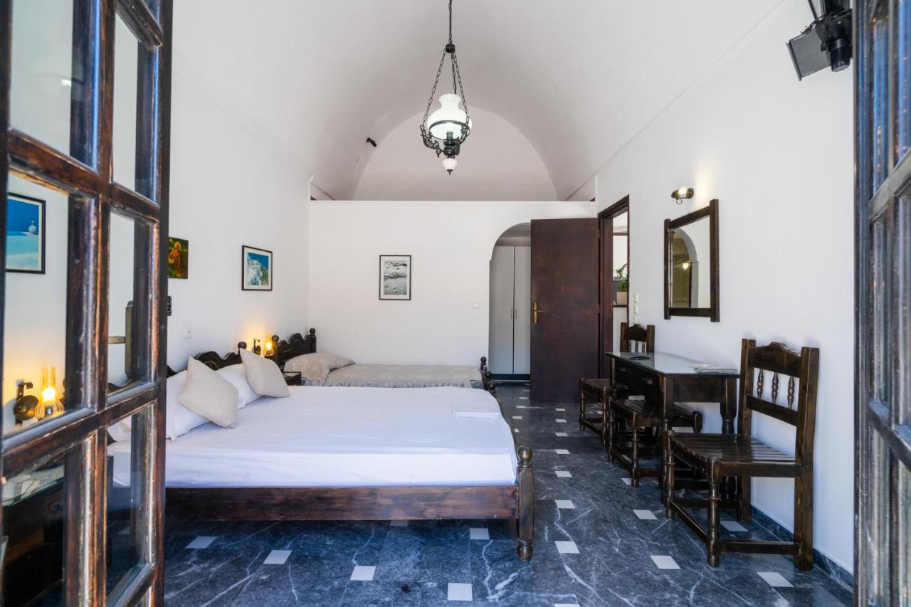 Kamári Hotel Koralli מראה חיצוני תמונה