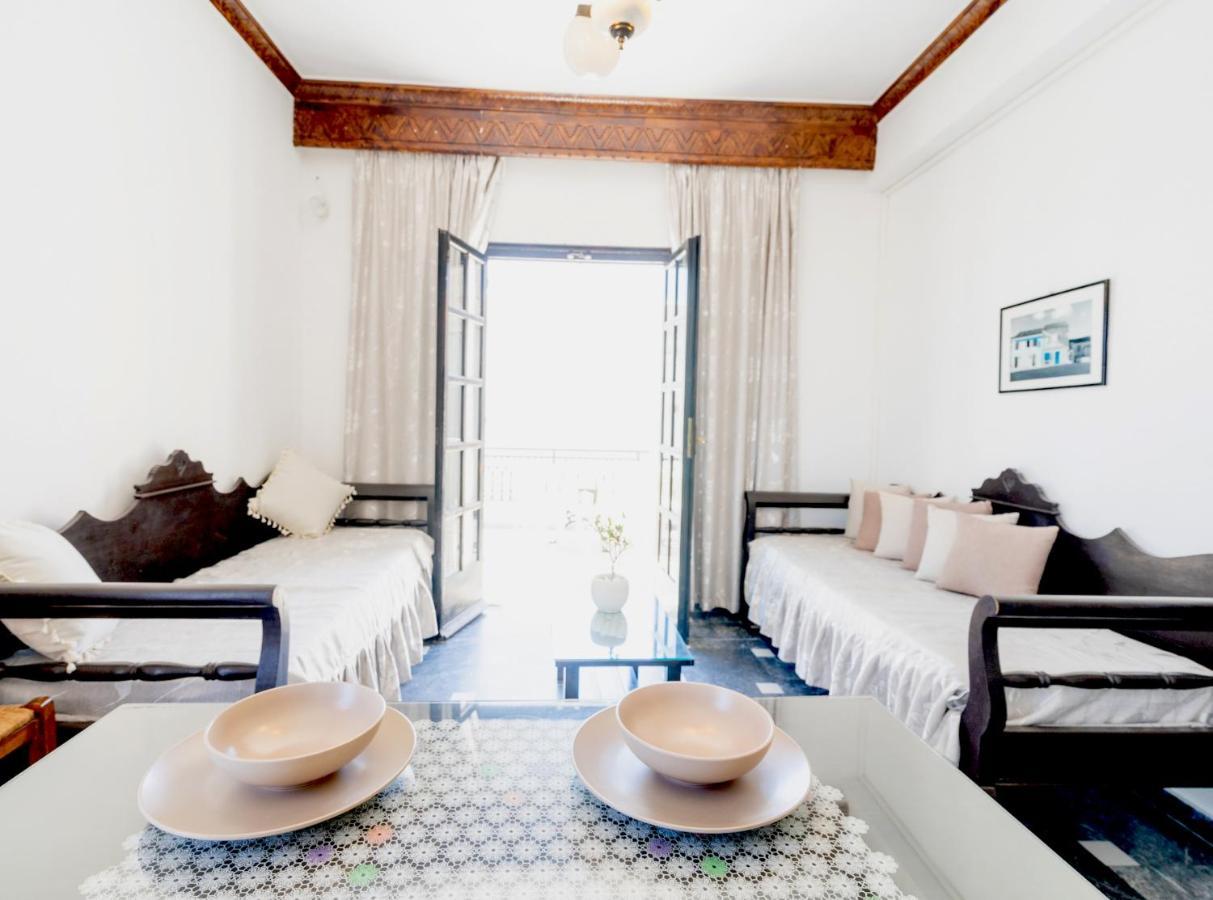 Kamári Hotel Koralli מראה חיצוני תמונה