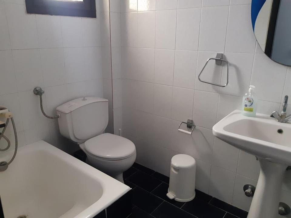 Kamári Hotel Koralli מראה חיצוני תמונה