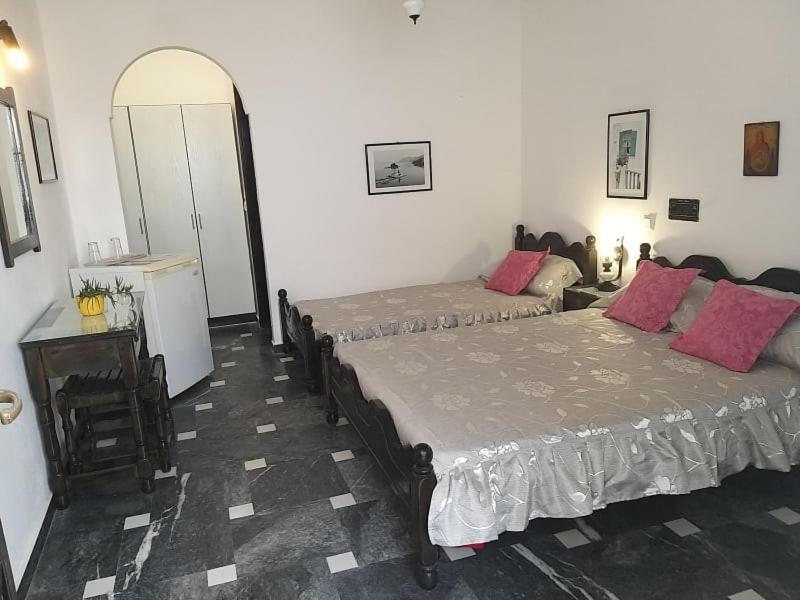Kamári Hotel Koralli מראה חיצוני תמונה